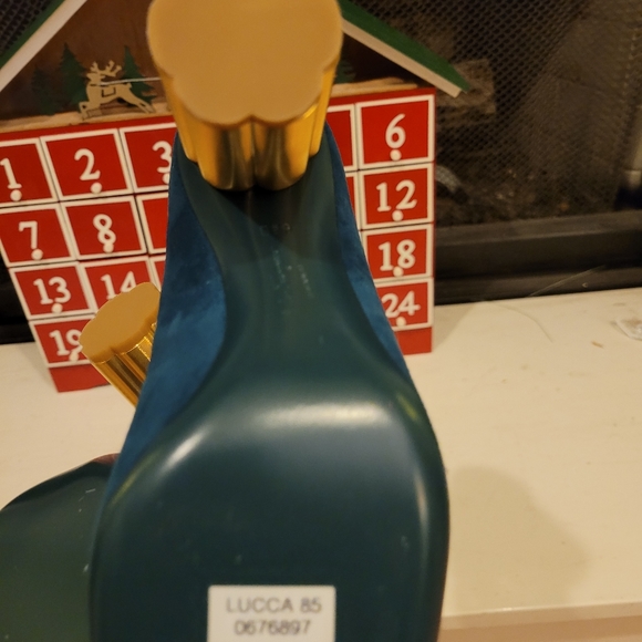 Salvatore Ferragamo Teal suede pump gold heel - Picture 3 of 5